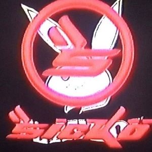 Meet your Posher, Iesha